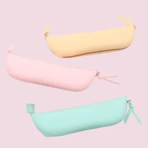 Sassy Silicone Makeup Brush Pouch